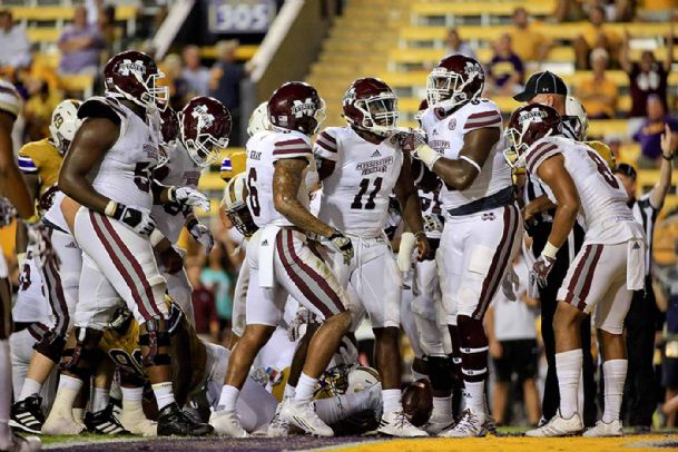 Fourth-quarter rally not enough for Bulldogs in Death Valley