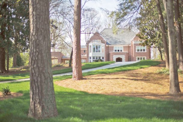 Archbishop to sell Atlanta mansion