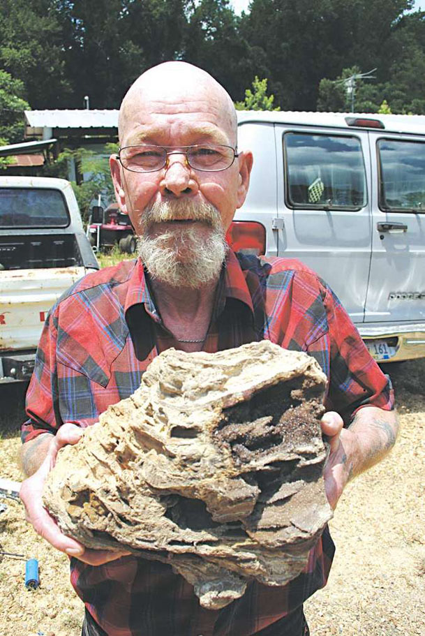 The fossil hunter: Area man spends time hunting rocks, other odd items (VIDEO)