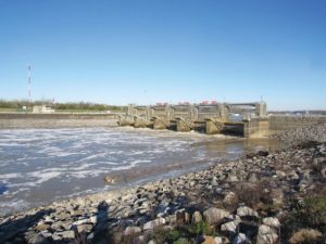 High water levels stymie river traffic