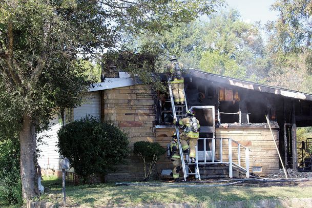 Grandmother rescues toddler from burning home