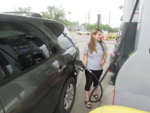 Gas prices likely to continue to fall during pandemic