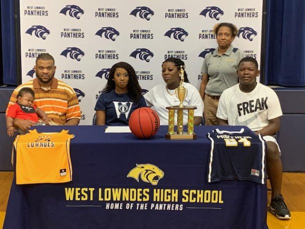 West Lowndes girls basketball star Marvaysha Seals signs to MUW