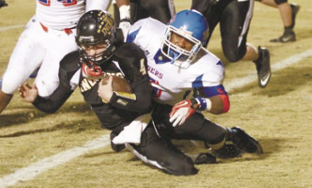 Hunts bring special combination to Noxubee County defense