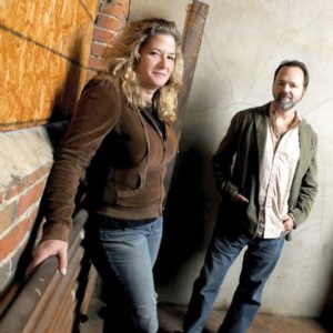 CAC brings Blue Mountain duo to Columbus for acoustic show