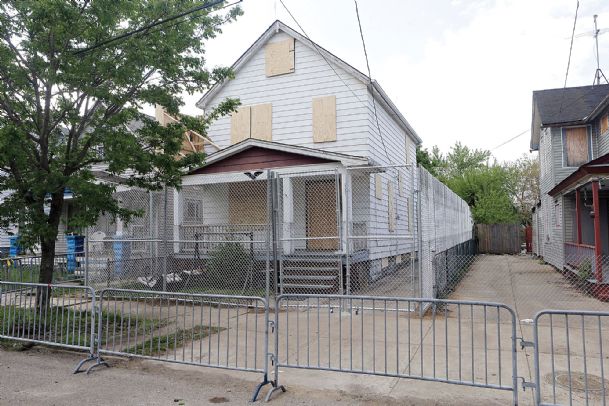 Demolition begins on Ohio house in kidnapping case