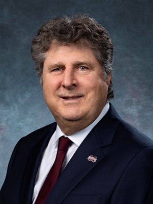 Mike Leach apologizes for controversial tweet depicting a noose