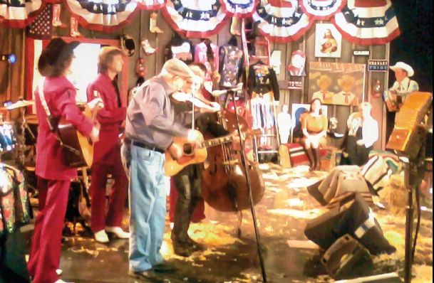 Brock, Stuart reunite on country music TV show