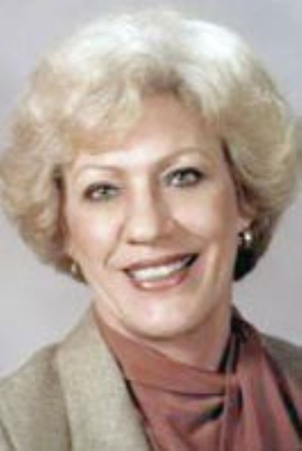 Services to be held for former Circuit Clerk Miriam Cook