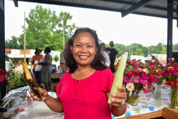 Outside the box: Local market boasts Filipino veggies and tasty treats