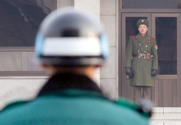 North Korean soldier defects to South Korea