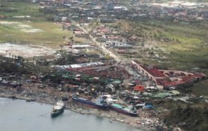 Typhoon victims in Philippines plead for aid