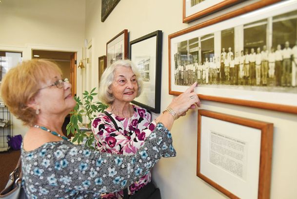 Pilgrimage visitors reconnect with family past in Columbus