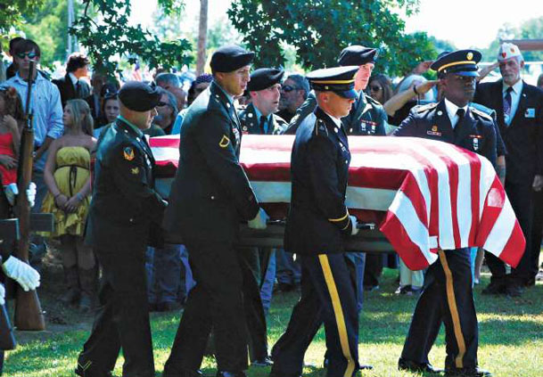 Saying goodbye: Fallen soldier laid to rest in Columbus