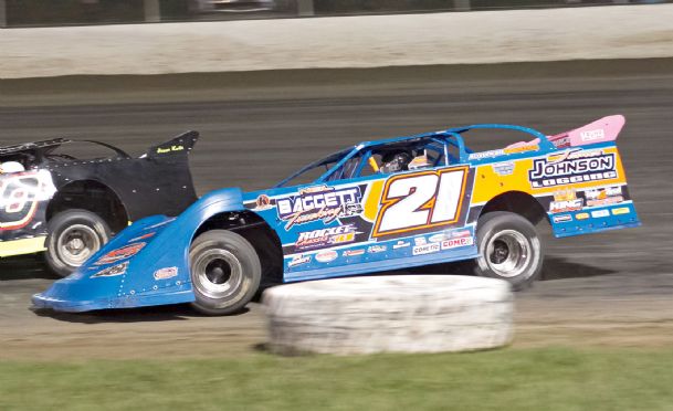 Baggett earns fifth Super Late Model win at Magnolia