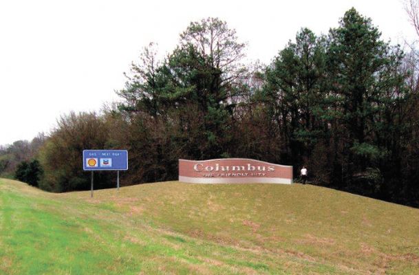 City extends a friendly welcome with new sign