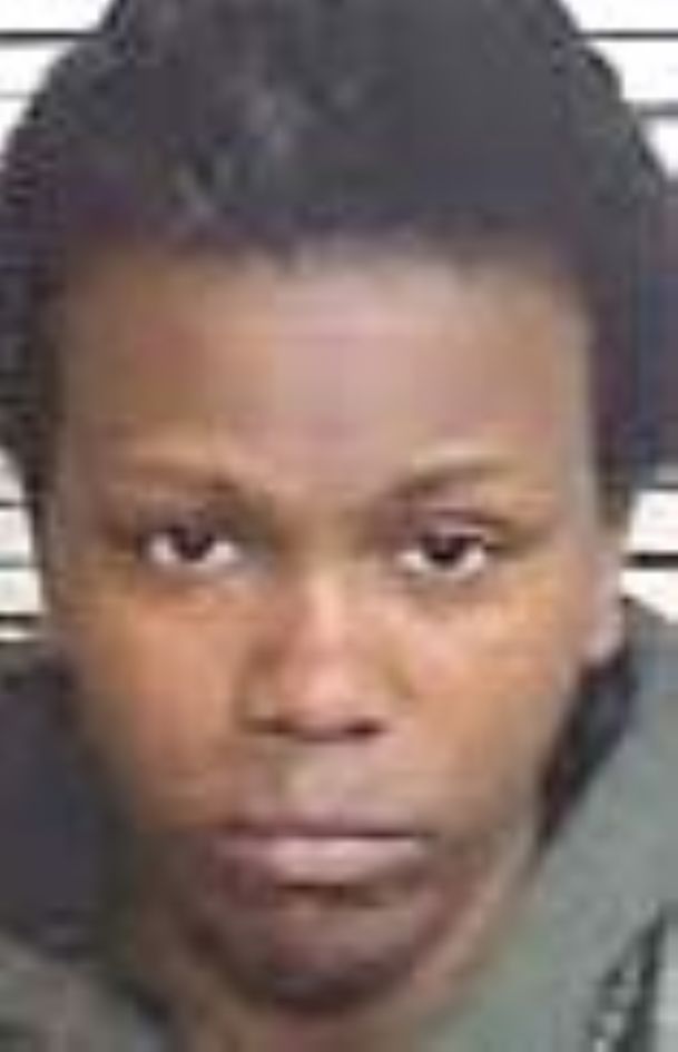 Starkville woman charged in Huddle House robbery