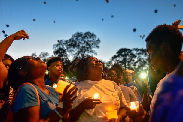 Goodbye Mariah: More than 1,000 attend vigil in memory of Armstrong Middle School student