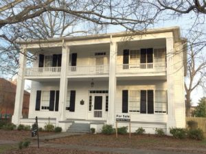 Historic home is site of ninth Lee Foundation Valentine Party