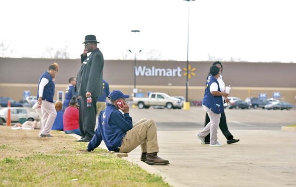 CPD: Juvenile behind Walmart bomb threat