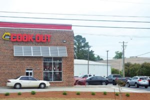 Business Moves with Mary: Columbus Cook Out is officially open