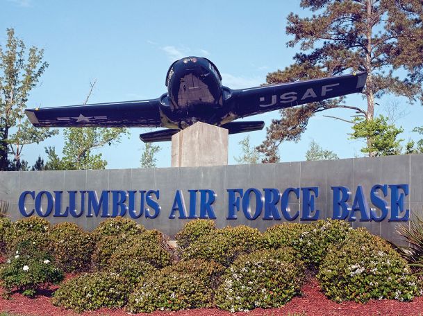 columbus mississippi air force base