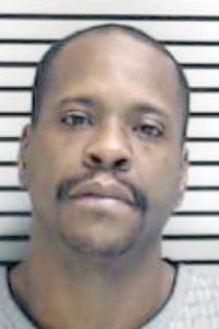 Fugitive felony suspect out on bond