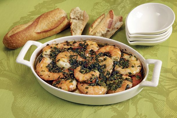 American table: pastis shrimp