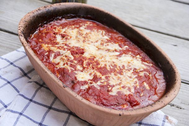 Make an eggplant Parmesan without extra breadcrumbs or oil