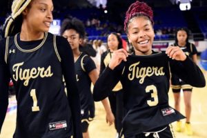 Mississippi State’s Nikki McCray-Penson looking for guard depth with first offers in 2021 recruiting class