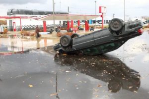 Storms sweep across Midwest, kill six in Illinois