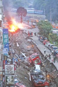 Gas blasts kill 25, injure 267 in Taiwan