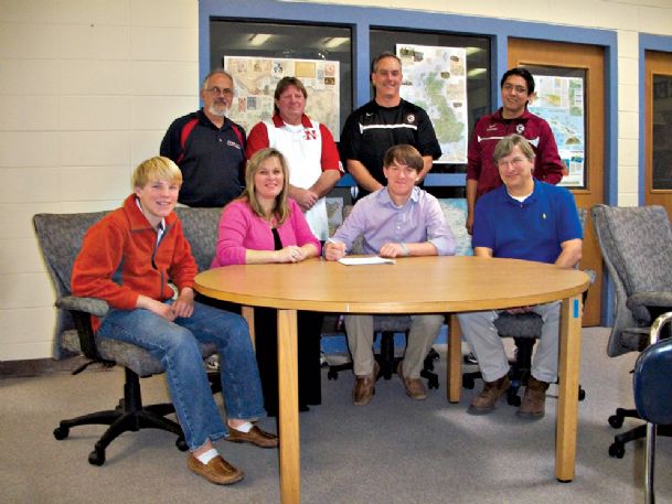 Mims signs with Northwest CC