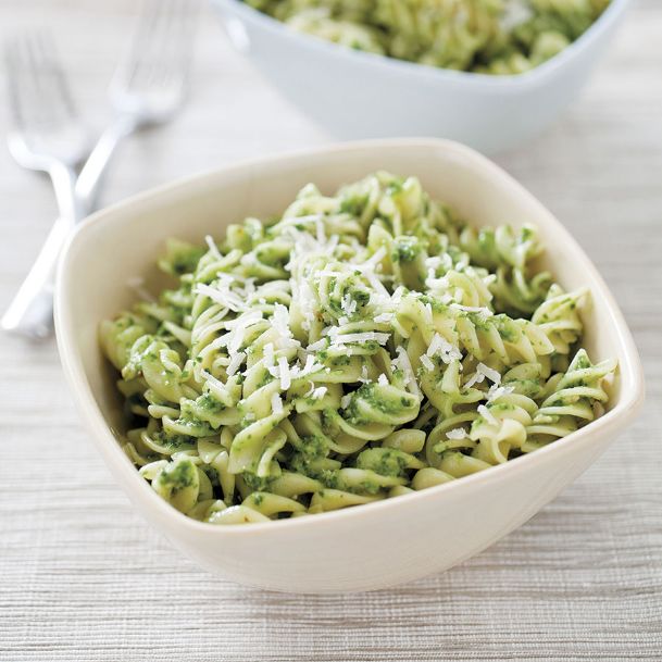 For a variation on pasta with pesto sauce, use kale instead