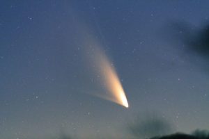 Comet making closest approach ever