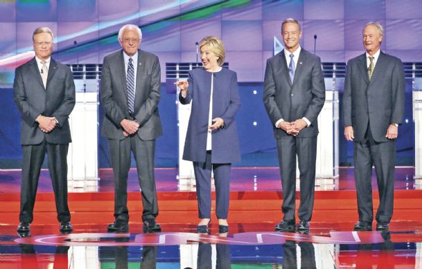Clinton, Sanders clash on guns, economy, foreign policy