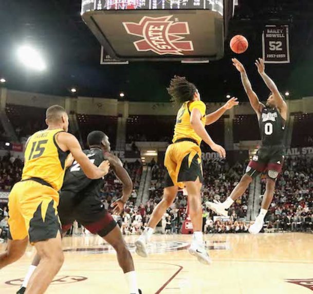 Mississippi State point guard Nick Weatherspoon skipping senior season; turning pro