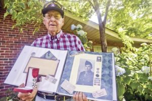 Memorial Day: One of the last eyewitnesses to D Day looks back
