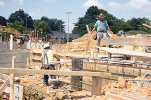 Renasant relies on local contractors for new building