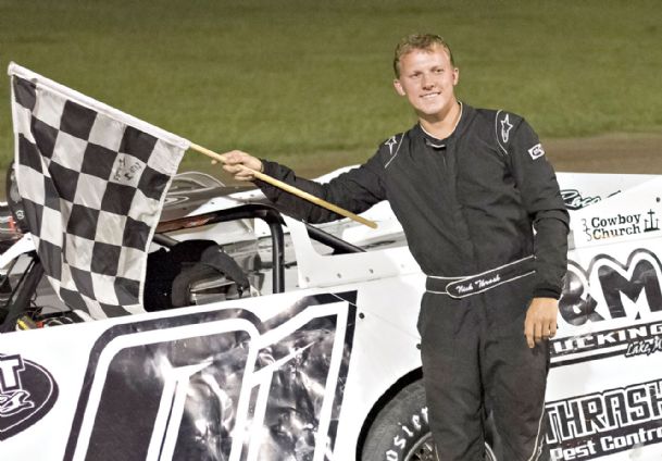 Ray earns 11th feature win of season