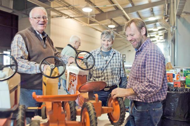 Shine ’em up for the farm toy show