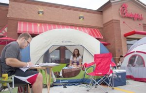 Crowds gather to wait for Starkville Chick-fil-A opening