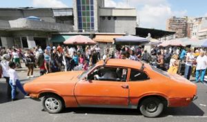 Venezuela car owners unfazed by planned fuel hike