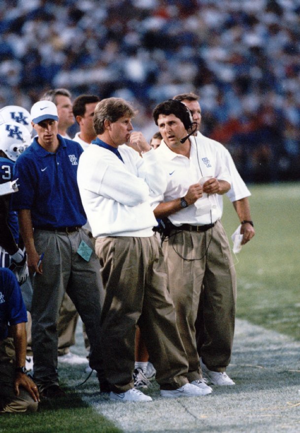 Fight club: The inside story of Mike Leach, Hal Mumme and Guy Morriss’ boxing offensive linemen and the 1997 Kentucky Wildcats