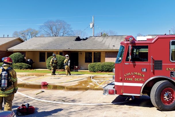 Fire destroys 3 apartment units in East Columbus