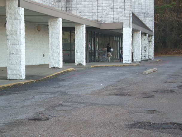 Starkville shopping center to get revamped