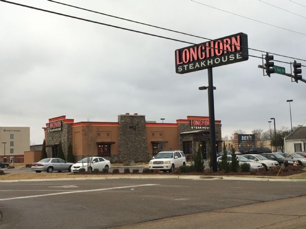 Man dies after LongHorn choking incident