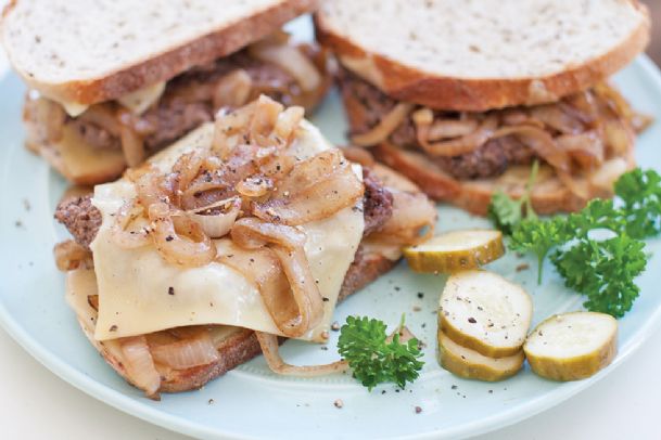 Start grilling season  with the classic patty melt