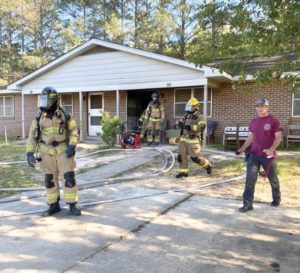 One person injured in Louisville Street apartment fire