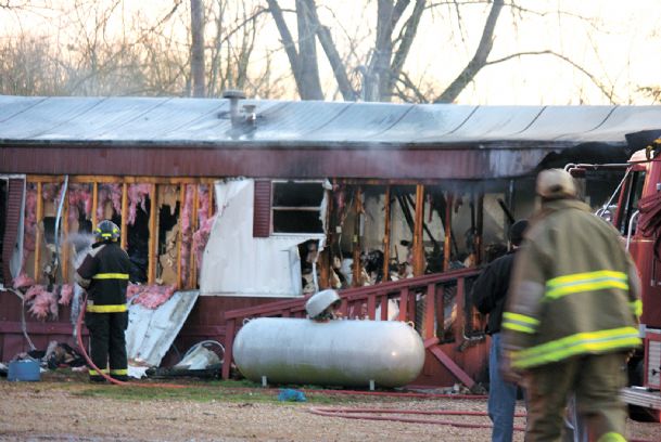 5-year-old girl, grandmother die in Lowndes county firee